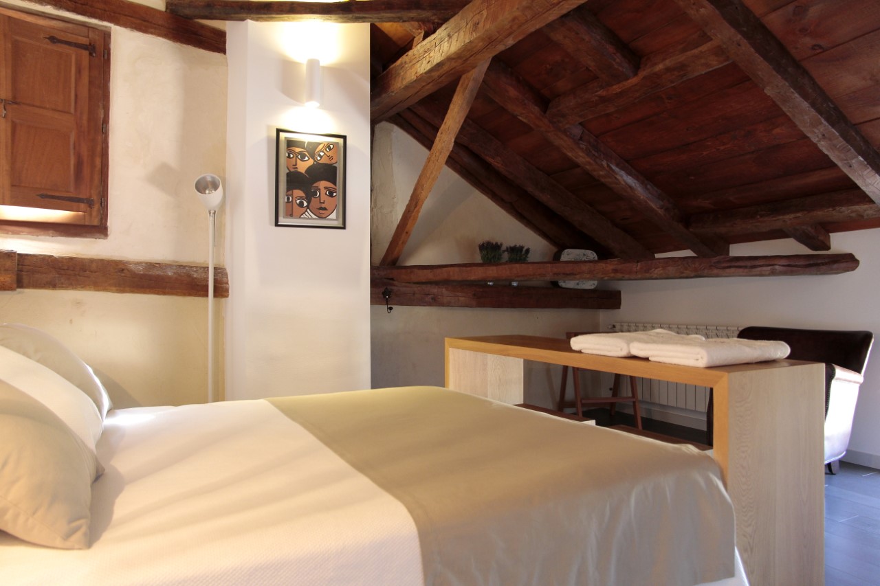 Habitación 9 — Buhardilla en la planta más alta, dos ambientes — foto 1